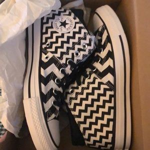 Women’s converse hi tops